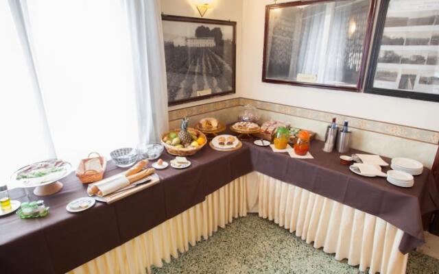 Albergo Residence Fattoria Stocchi