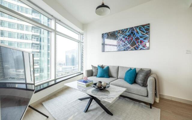 Homesgetaway - Lovely 1BR Bellevue Tower