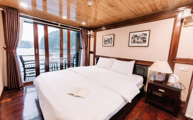 Honey Boutique Cruise – Guest Rooms – Haiphong