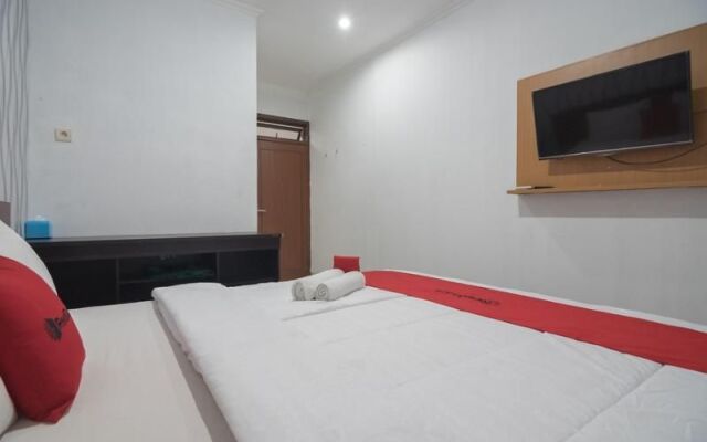 Reddoorz Near Cimahi Station