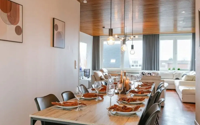 Spacious Vacation Home for 12 Guests in Westende