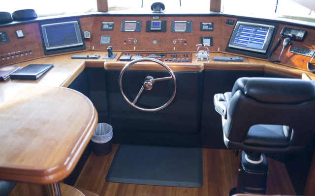 Miami Beach Luxury Yacht Charters