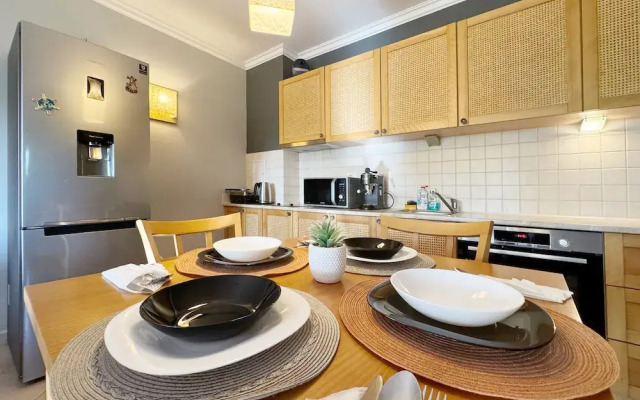 Stunning 2-bed Apartment in Sozopol