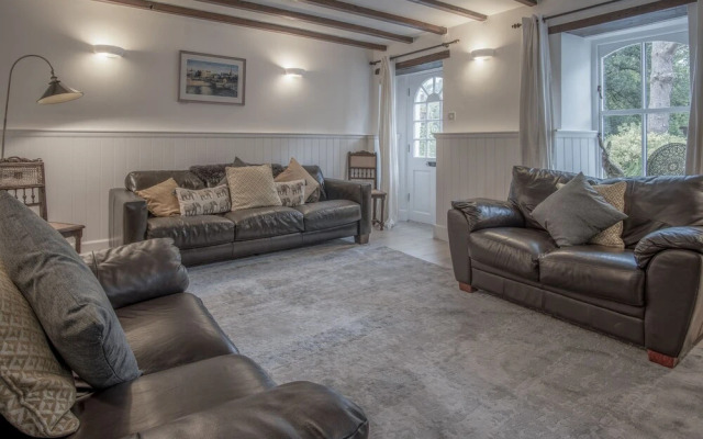 White Mill - 4 Bed - Lampeter Velfrey