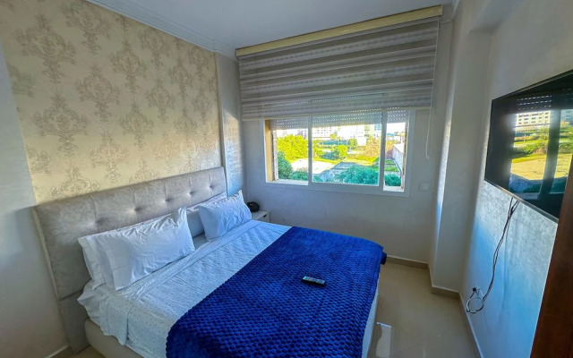 Luxury & Clean close to the Sea