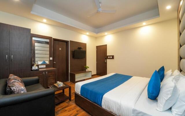 Hotel Glenroy By DLS Hotels