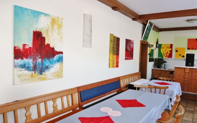 Lovely Apartment in Tropolach With Sauna