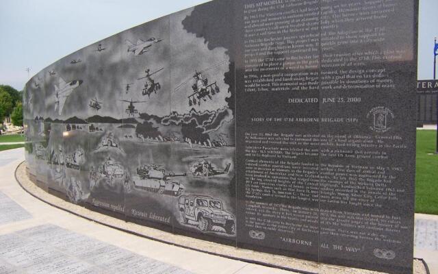 Staybridge Suites Rochester - Commerce Dr NW by IHG