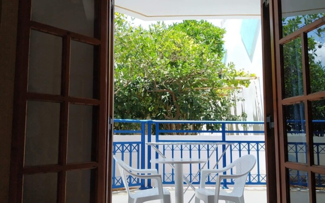 George Studios Stalida