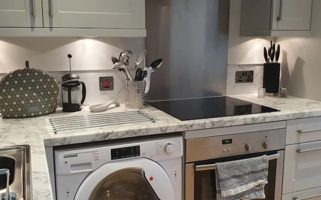 A Superb One Bed Apart In Heart Of City