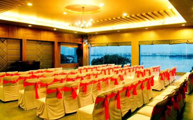 Residence Hotel Hyderabad