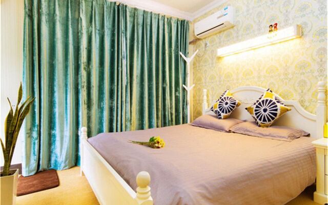 Hangzhou Poke Theme Guest House