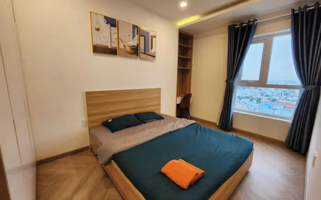 Royale Suites - Terra Royal Ho Chi Minh