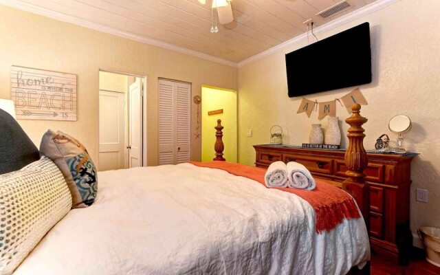 Sunset Point Apartment 4