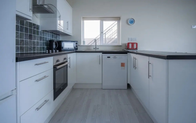 Seafarer - 2 Bedroom Apartment - Pendine