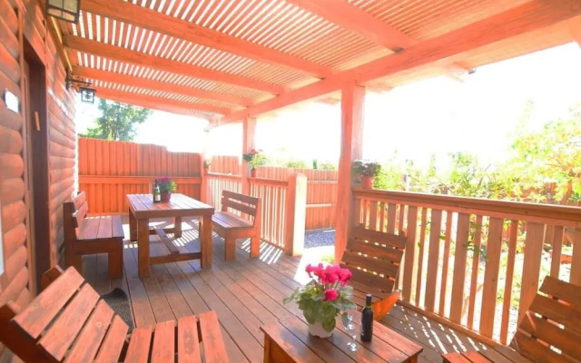 Neve Bar boutique hotel in the village