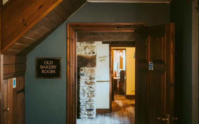 The Heathfield Inn