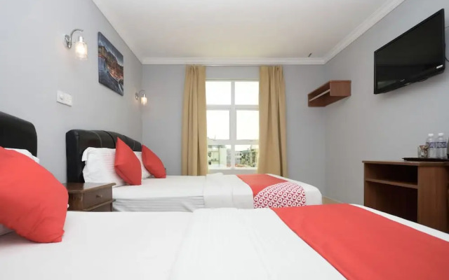 OYO 892 Hotel Grand Nadia