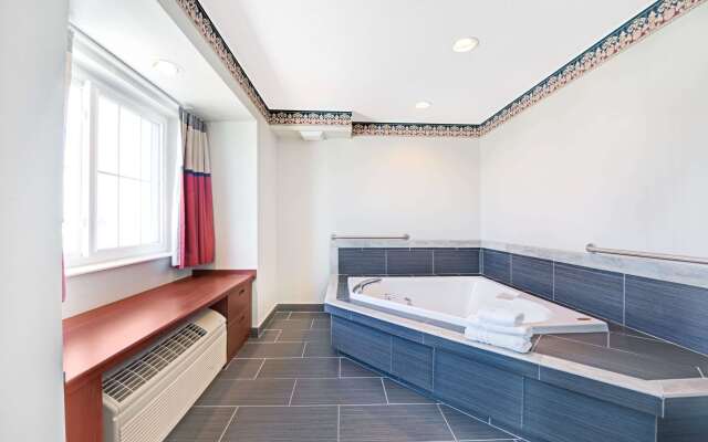 Microtel Inn & Suites by Wyndham Urbandale/Des Moines