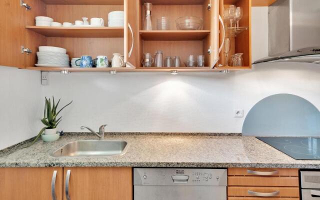 La Prom - a two bedroom apartment with a sea view