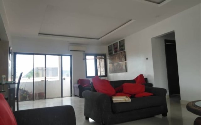 Inviting 2-bed Apartment in Lagos -canal Views
