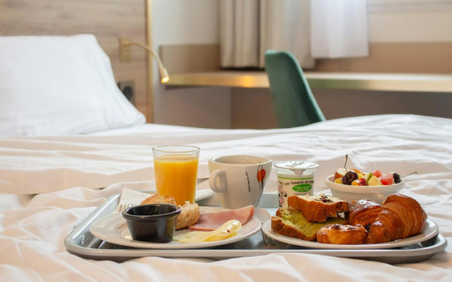 Brit Hotel Bordeaux Aéroport - Le Soretel
