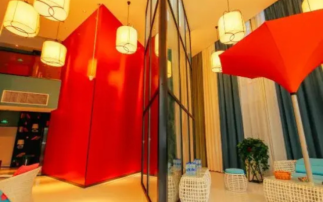 Rezen Select Hotel