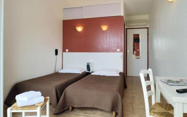 Hotel Alata