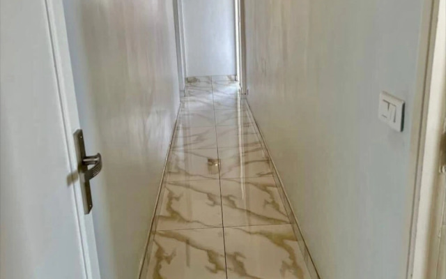 Family apartment 7 minutes from Paris