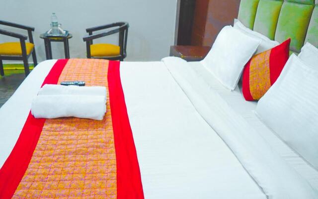 Hotel Cladis - Noida Sector 15 by OYO