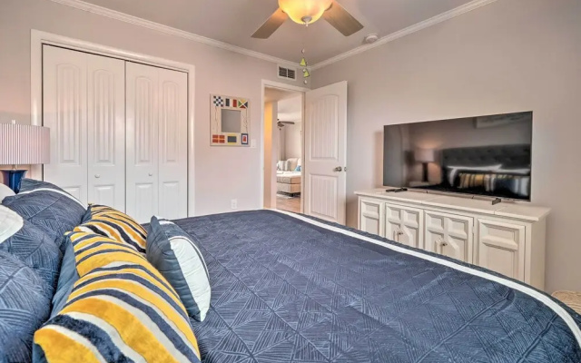 Beachfront Condo w/ Unobstructed Ocean Views!