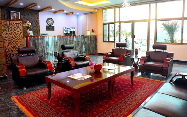 Grand Taj Hotel