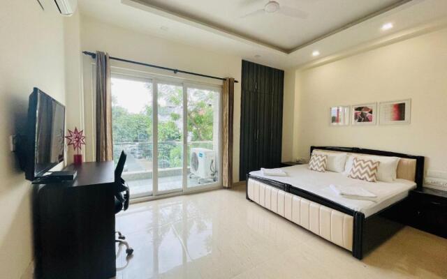Bluo 1Bhk - Dlf Cybercity, Mg Road - Balcony, Lift