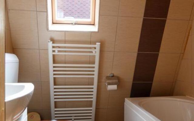 Centrul De Echitatie Poiana Brasov