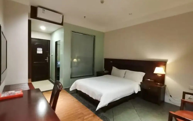 Huangguang Holiday Hotel