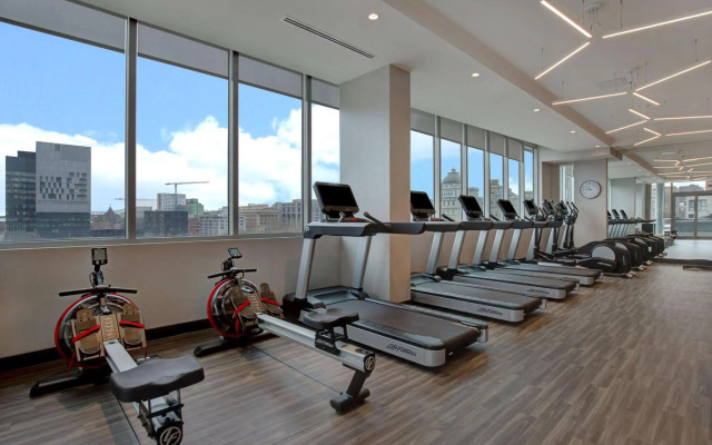 Homewood Suites by Hilton Montreal Downtown, QC