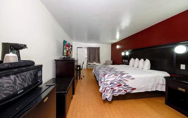 Red Roof Inn Crestview