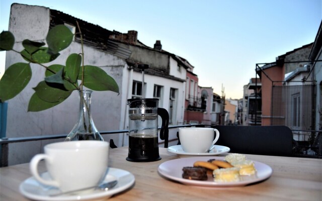 Rooftop Balat Rooms And Apartments