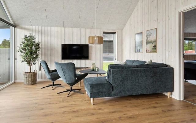 5 Star Holiday Home in Romo