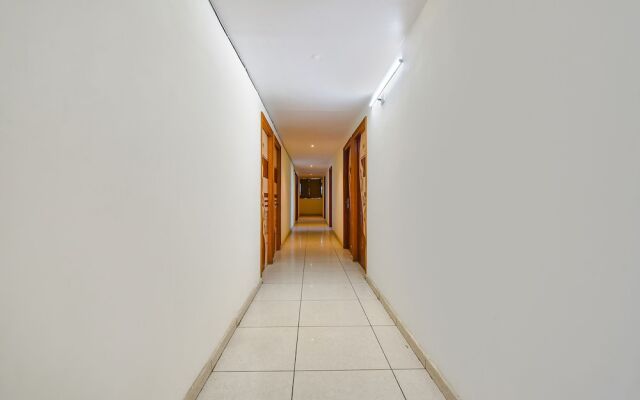 Fabhotel Vishwa