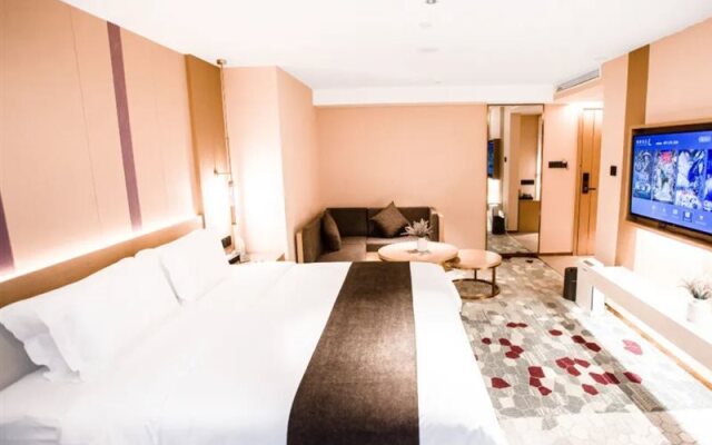 Lavande Hotel (Xi'an Dachaishi Metro Station)