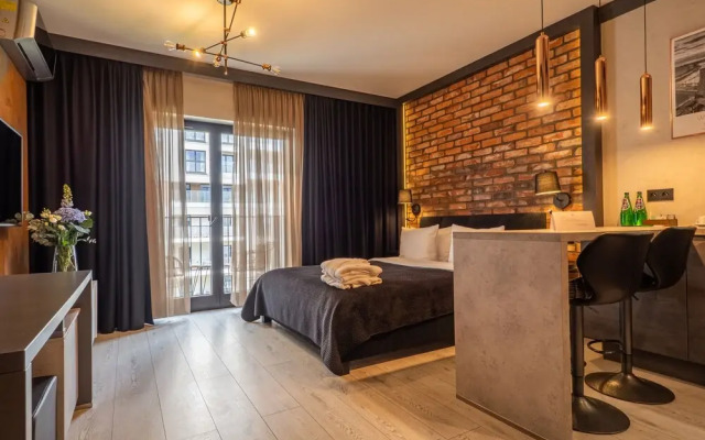 Loft House Apartments