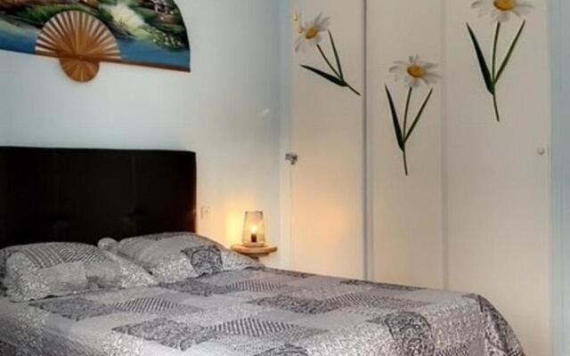 Appartement Balaruc-les-Bains, 2 pièces, 4 personnes - FR-1-503-84