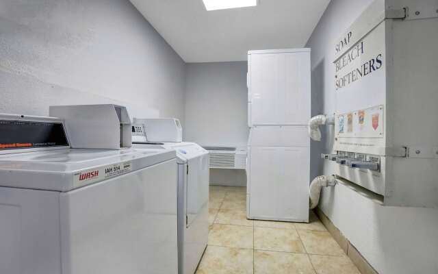 Motel 6 Red Bluff, CA