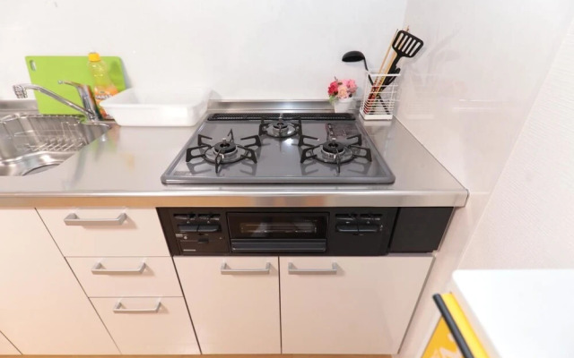 Omotenashi Usagi Apartment Shinsekai (15-11)