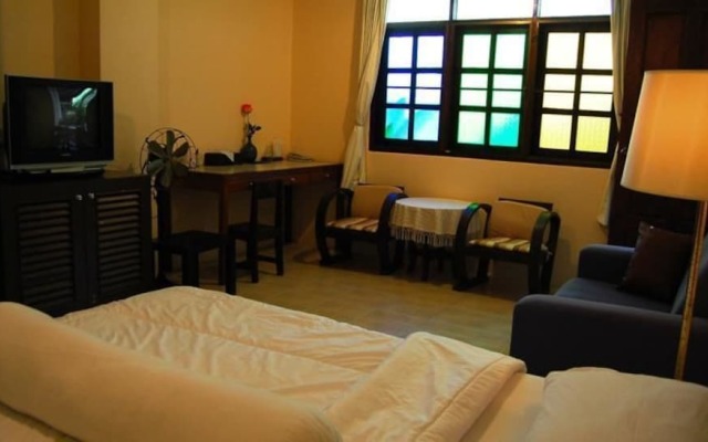 Thajene Boutique House