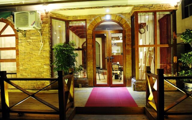 Raimi Hotel