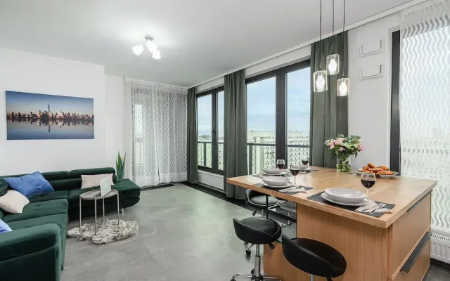 Lumina 15th Floor Apartment in Warsaw