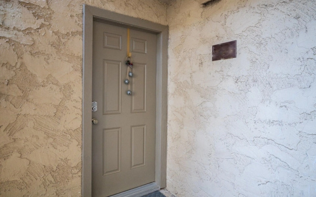 Scottsdale Miller 2 Bedroom Condo by RedAwning