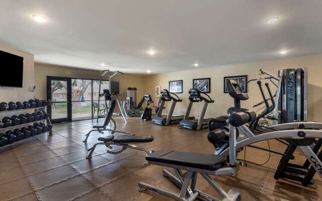 Best Western Swiss Clock Inn